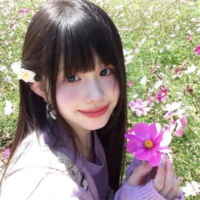 四个孩子走进银行
